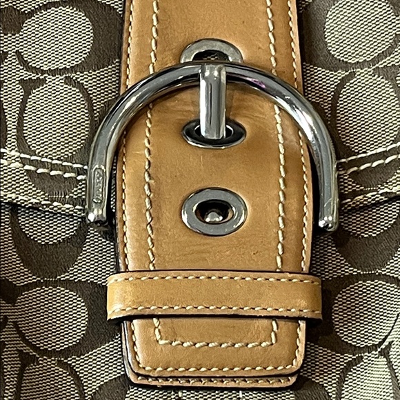 Coach SoHo Brown Tan Signature Jacquard Purse Shoulder Bag - Picture 7 of 16